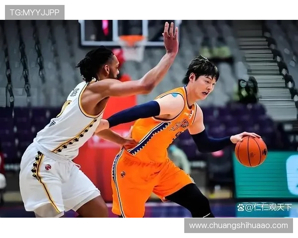CBA总决赛 上海男篮先声夺人!王哲林拿下10分7板,孙铭徽未能得分_浙江广厦队_比赛_广厦